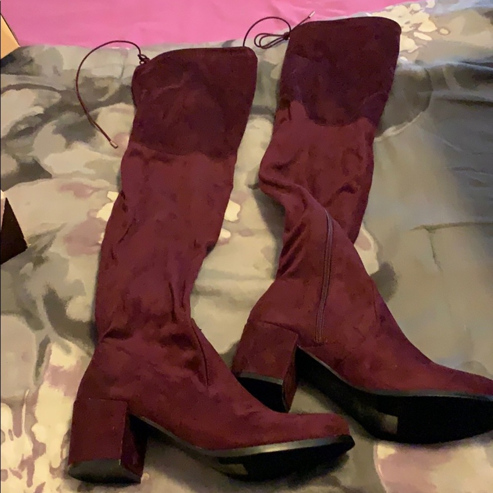 Women’s boots NIB